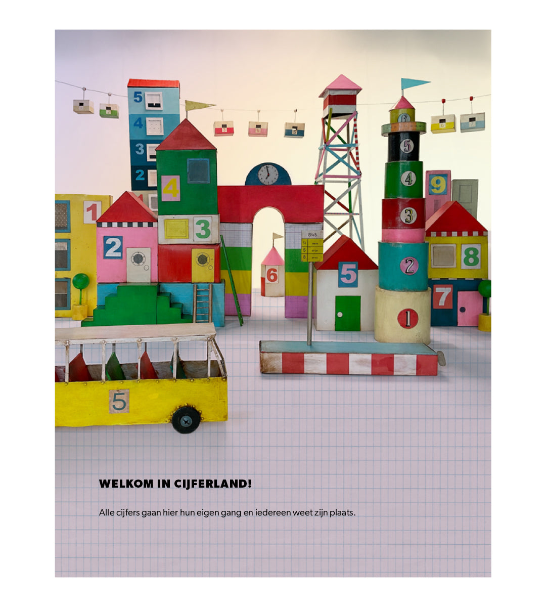Binnenpagina Cijferland en Letterland, stad met cijfers en ruitjespapier